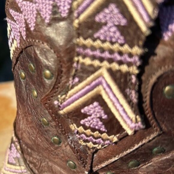 YIPPEE KIYAY Old Gringo Alexa 8” Distressed Leather Boots - Picture 5 of 16